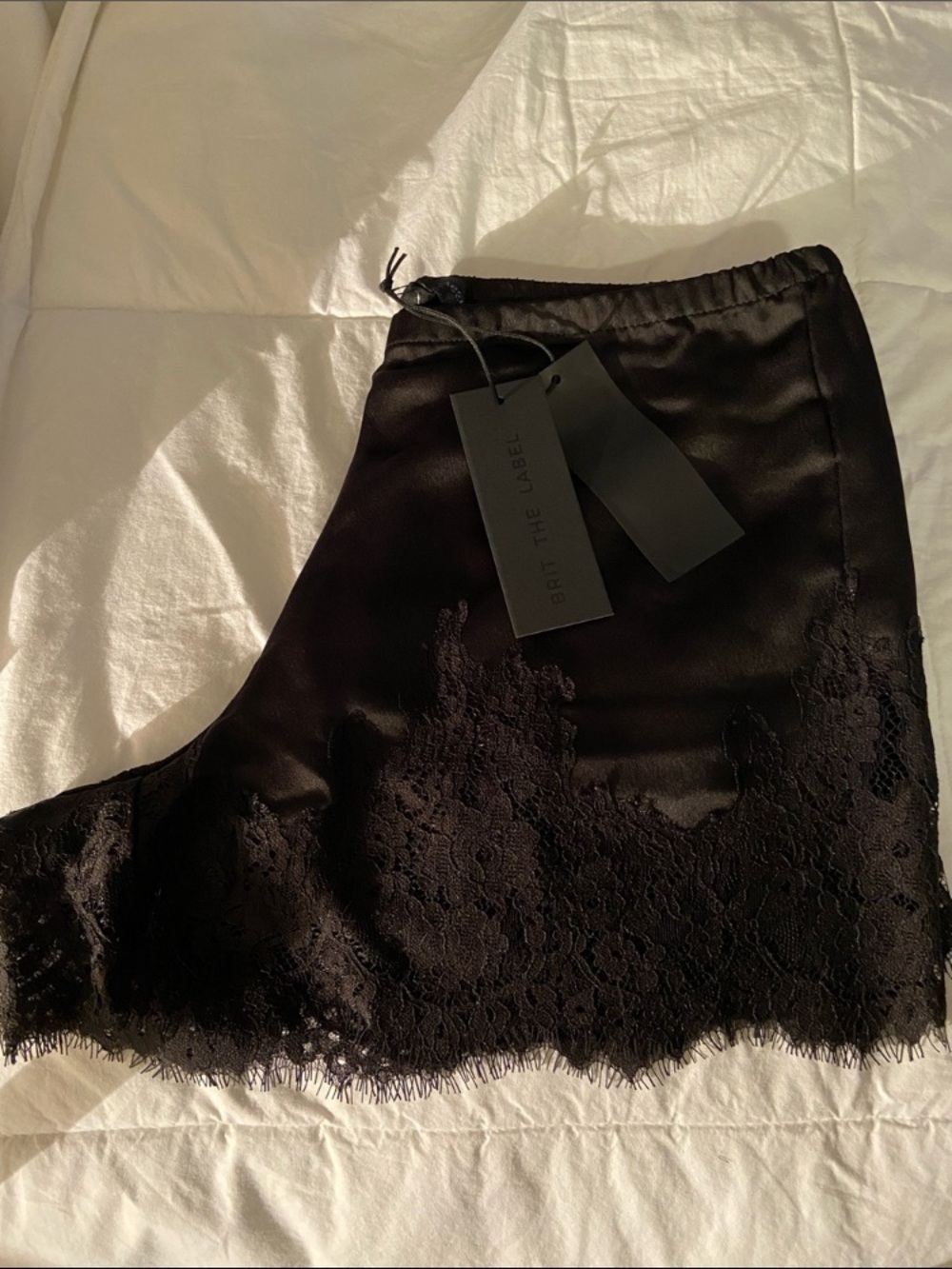 🖤Lace Trim  Shorts 🖤 - Picture 14 of 15